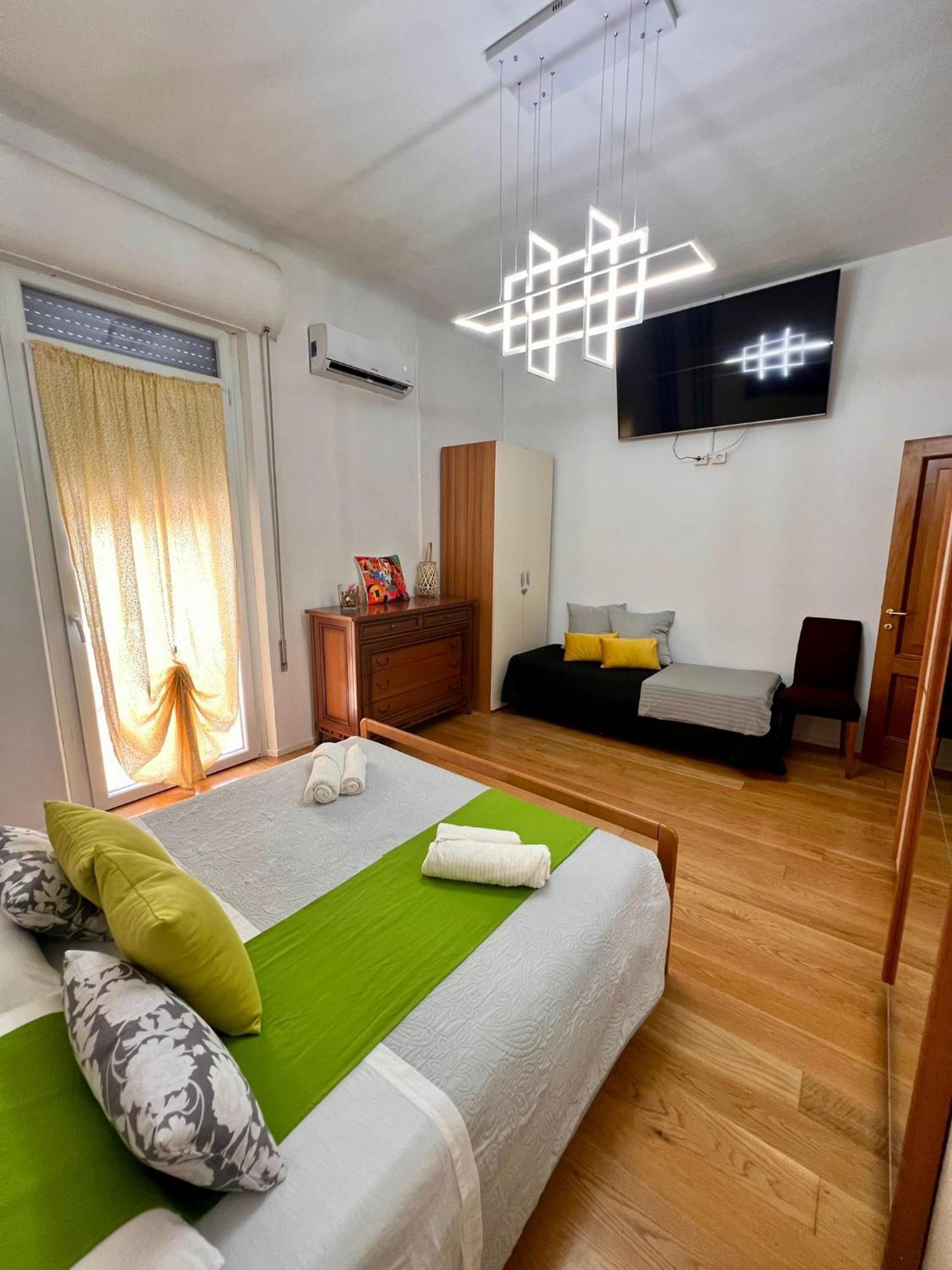 Casa Vacanze 5 Terre Express La Spezia Exterior photo
